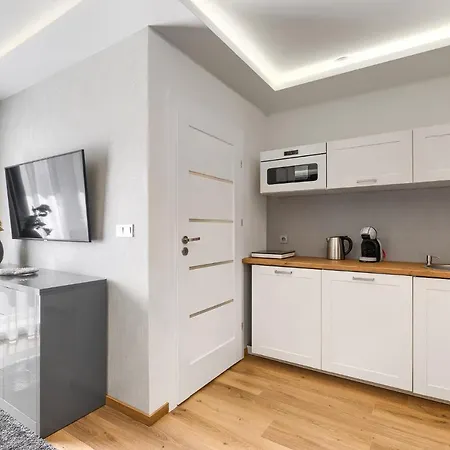 דירה Toress Deptak שצ'צ'ין