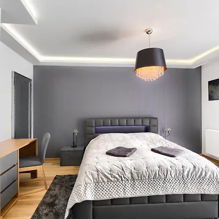 Toress Deptak Appartamento