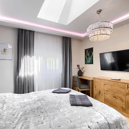 Toress Deptak דירה *