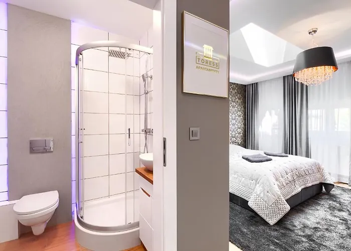 Toress Deptak شقة *